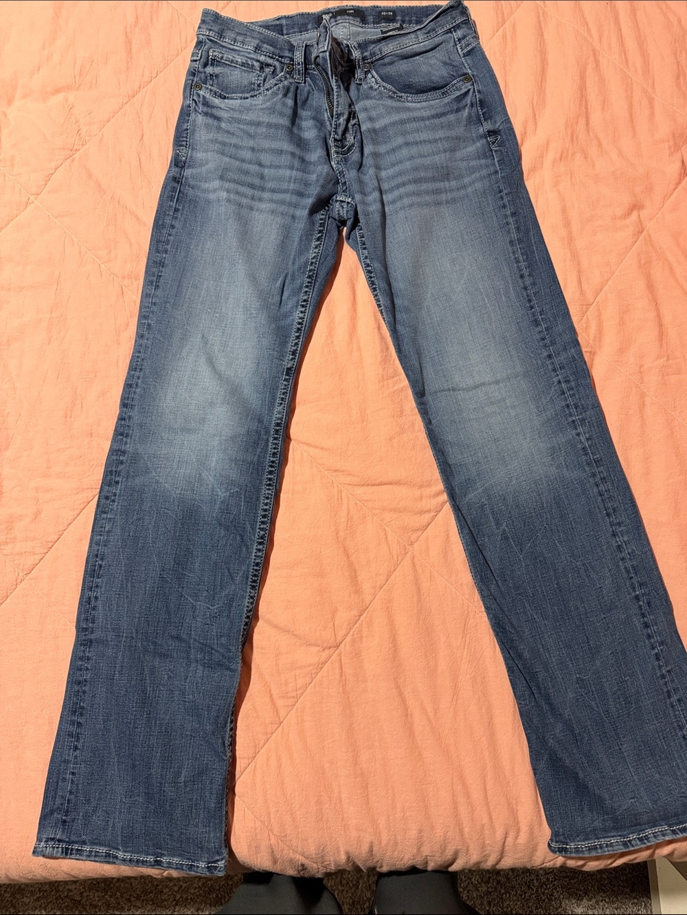 BKE Men's Bootcut Jeans in Light-Mid Blue Wash